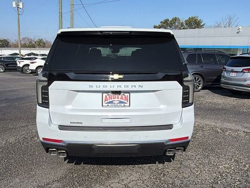 New 2026 Chevrolet Suburban High Country image 6