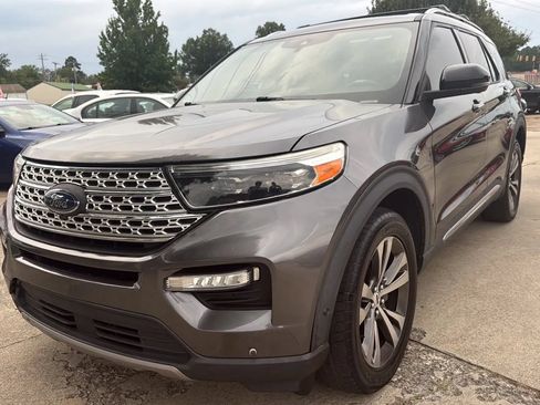 Used 2020 Ford Explorer Platinum w/ Premium Technology Package AWD/4WD image 1