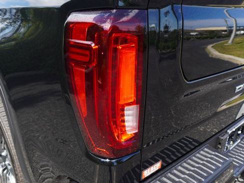 Used 2026 GMC Sierra 1500 Denali Ultimate image 44