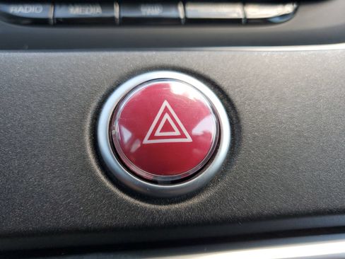 Used 2016 FIAT 500X Trekking FWD image 25
