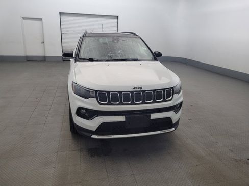 Used 2022 Jeep Compass Limited w/ Sun and Sound Group AWD/4WD image 14
