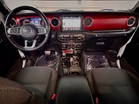 Used 2022 Jeep Gladiator Rubicon w/ Trailer Tow Package image 36