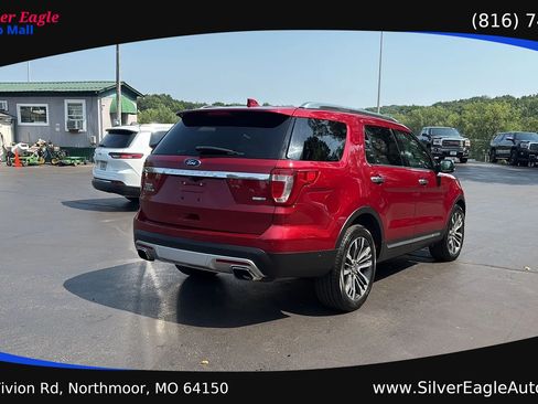Used 2017 Ford Explorer Platinum AWD/4WD image 5