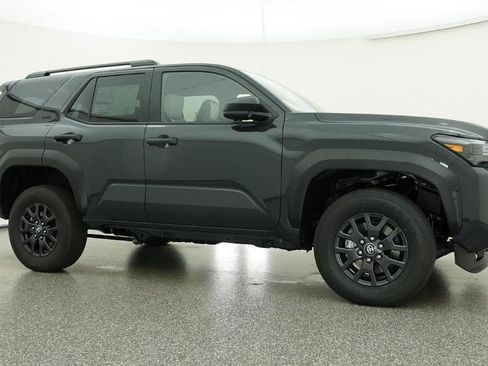 New 2026 Toyota 4Runner SR5 RWD image 28