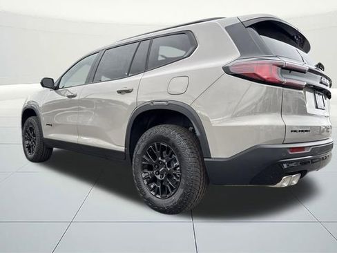 New 2026 GMC Acadia AT4 w/ Luxury Package image 3