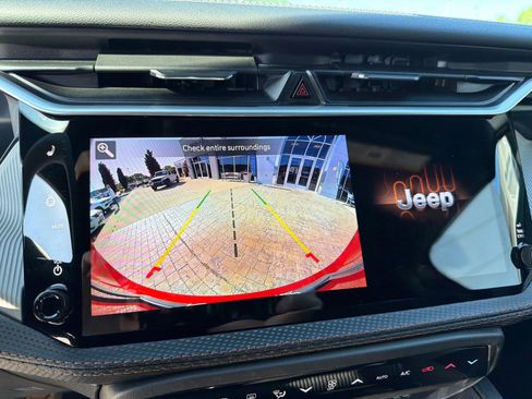 New 2026 Jeep Cherokee Limited AWD/4WD image 17