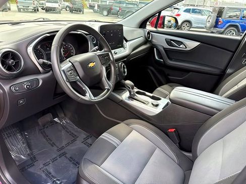 Used 2024 Chevrolet Blazer LT w/ Convenience Package AWD/4WD image 16