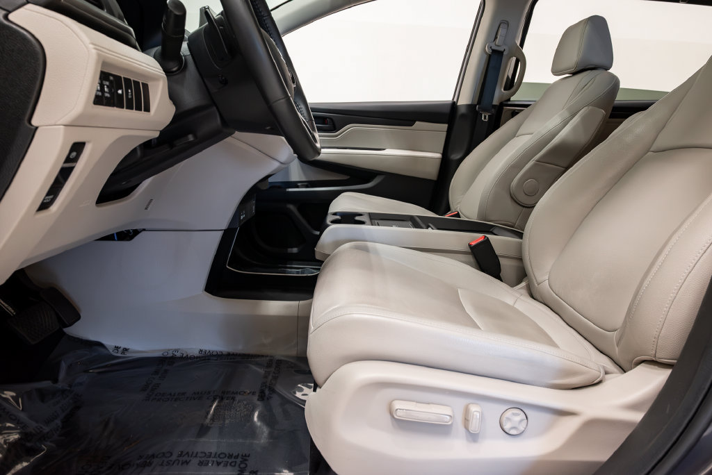 Used 2026 Honda Odyssey EX-L image 13