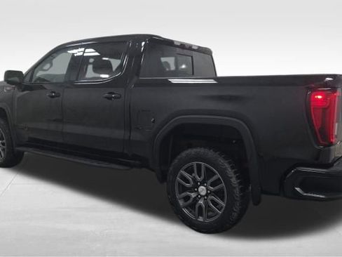Certified 2022 GMC Sierra 1500 AT4 w/ AT4 Carbonpro Edition AWD/4WD image 6