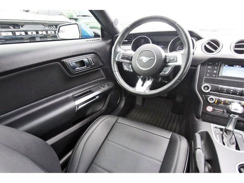 Used 2019 Ford Mustang GT image 7