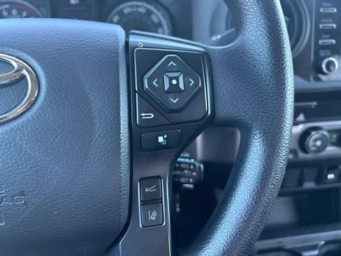 Used 2021 Toyota Tacoma SR AWD/4WD image 22