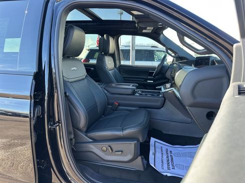 New 2026 Ford Expedition Max Platinum w/ Stealth Performance Package image 37