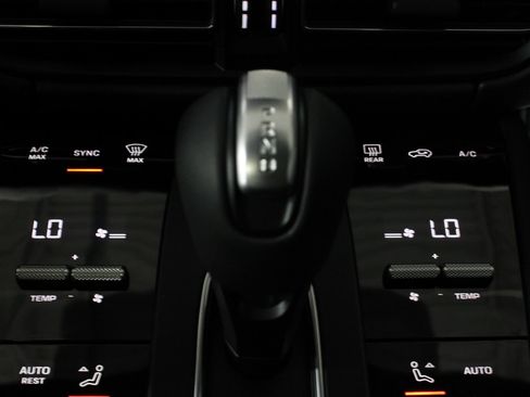 New 2026 Porsche Macan GTS AWD/4WD image 29