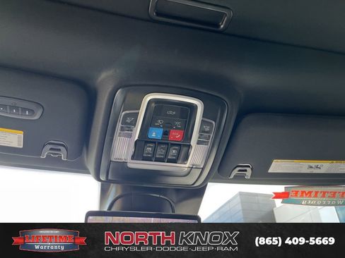 New 2026 RAM 2500 Laramie AWD/4WD image 11