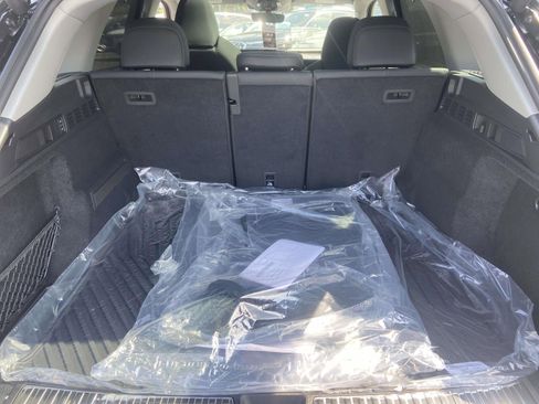 New 2025 Audi Q5 Prestige image 12