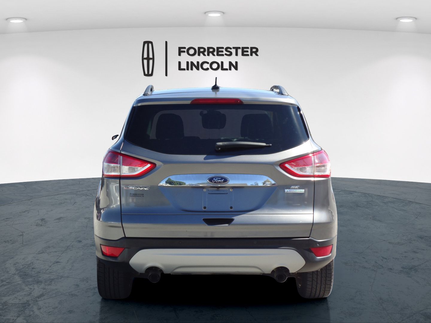 Used 2014 Ford Escape SE w/ SE Chrome Package FWD image 4