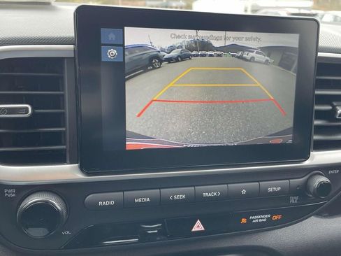 New 2026 Hyundai Venue SE image 14