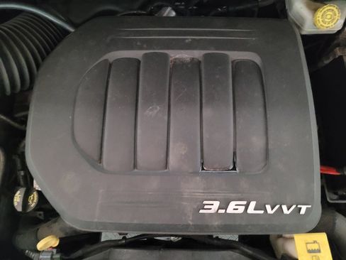 Used 2019 Dodge Grand Caravan GT FWD image 30