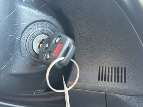 Certified 2025 Subaru Forester image 36