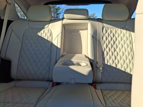 Certified 2025 Genesis GV70 3.5T Sport w/ Sport Advanced Package image 19