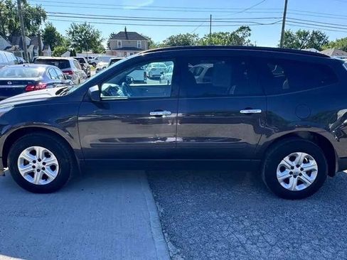 Used 2016 Chevrolet Traverse LS AWD/4WD image 3