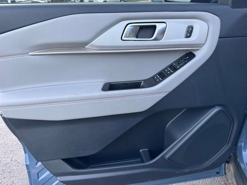 New 2026 Ford Explorer Active w/ Active Comfort Package image 20