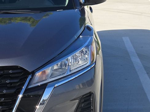 Used 2024 Nissan Kicks S w/ Interior Electronics Package FWD image 10