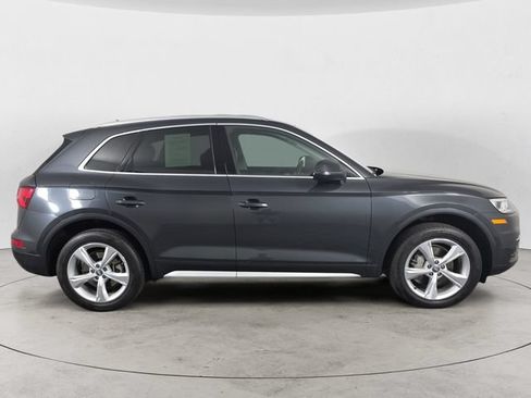 Used 2018 Audi Q5 2.0T Premium Plus w/ Premium Plus Package AWD/4WD image 6
