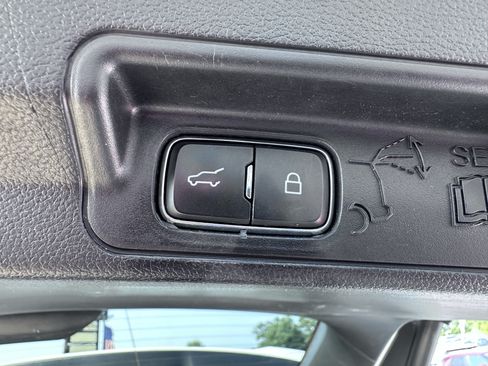 Used 2020 Ford Explorer Limited AWD/4WD image 27