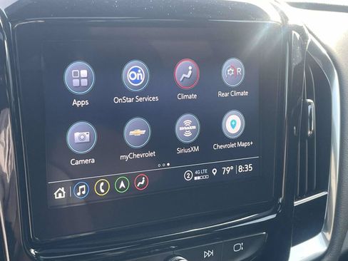 Used 2023 Chevrolet Traverse High Country w/ LPO, Floor Liner Package FWD image 18