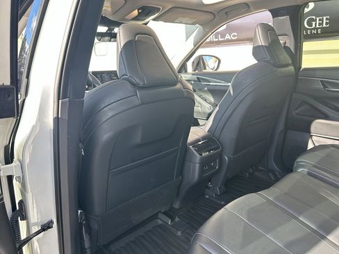 Used 2023 INFINITI QX60 Luxe AWD/4WD image 13