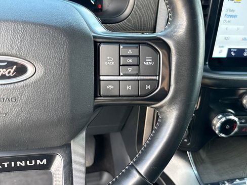 Used 2022 Ford F150 Platinum w/ Equipment Group 701A High image 17