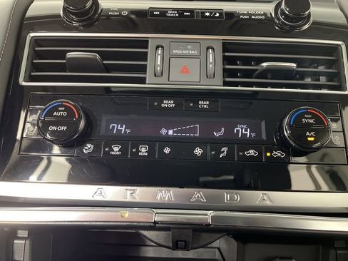 Used 2024 Nissan Armada Platinum w/ Captain's Chairs Package image 27