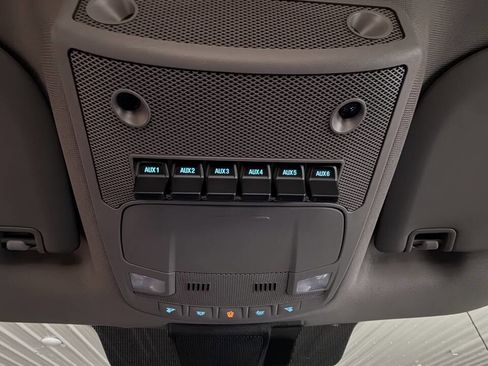 Used 2021 Ford F550 4x4 Regular Cab Super Duty image 30