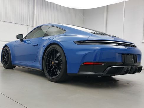 Certified 2025 Porsche 911 Carrera 4 GTS AWD/4WD image 3