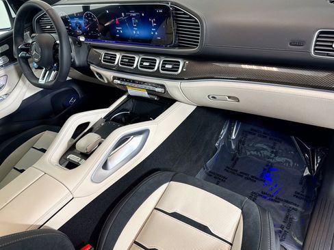 New 2026 Mercedes-Benz GLE 53 AMG 4MATIC Coupe image 27