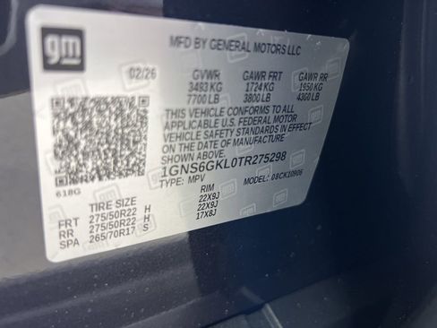 New 2026 Chevrolet Suburban High Country image 32