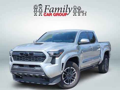 Used 2024 Toyota Tacoma TRD Sport RWD image 1