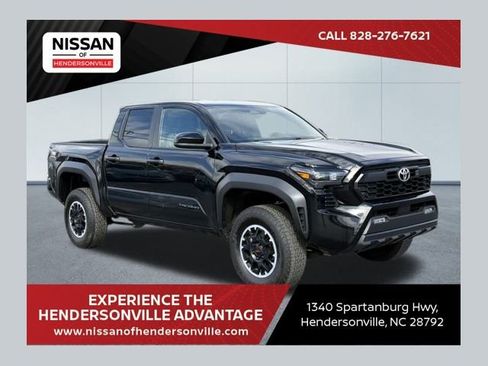 Used 2024 Toyota Tacoma TRD Off-Road image 1