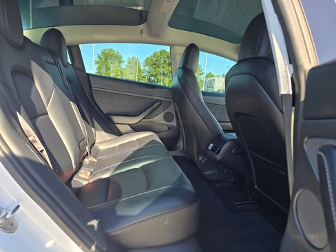 Used 2021 Tesla Model 3 Performance AWD/4WD image 23