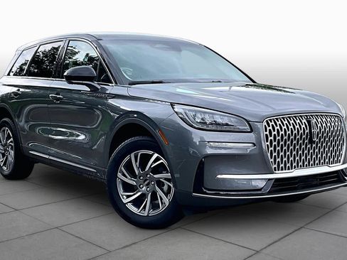 Used 2025 Lincoln Corsair FWD image 3