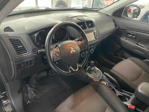 Used 2017 Mitsubishi Outlander Sport SE image 19