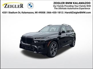 New 2026 BMW X7 xDrive40i w/ M Sport Package video 1