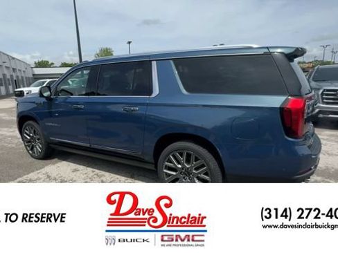New 2026 GMC Yukon XL Denali Ultimate AWD/4WD image 6