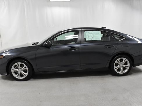 Certified 2023 Honda Accord LX image 8