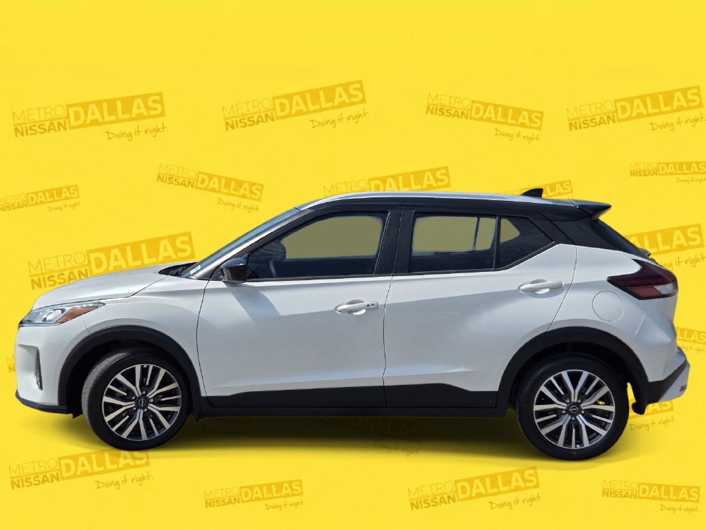 Certified 2024 Nissan Kicks SV FWD image 3