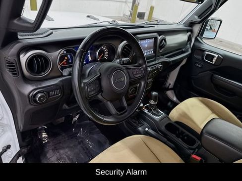 Used 2021 Jeep Wrangler Unlimited Sport AWD/4WD image 19