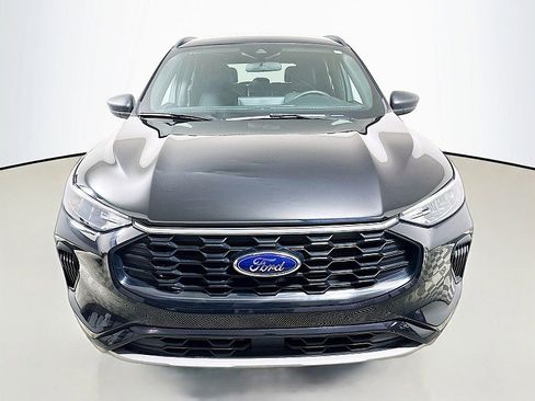 Used 2023 Ford Escape ST-Line w/ Tech Pack #1 image 2