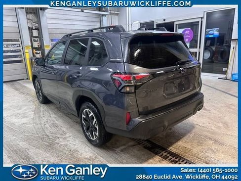 Used 2026 Subaru Forester Premium image 7
