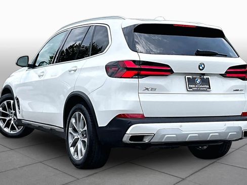 Used 2024 BMW X5 xDrive40i w/ Premium Package AWD/4WD image 11